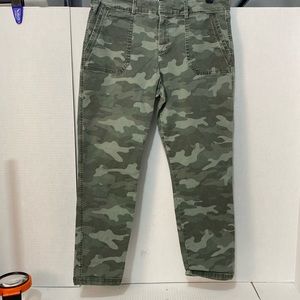 Old Navy: Women Jeans size 10 Camouflage light green